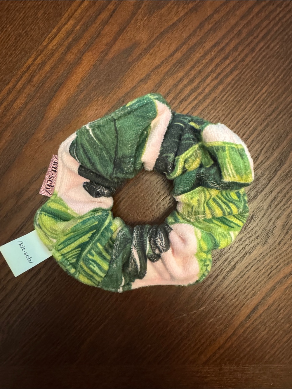Kitsch Tropical Leaf Scrunchie in Green and Pink